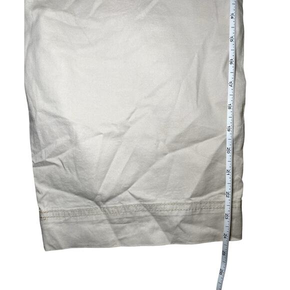 Bandolino Blu - Ivory Stretch Bermuda Shorts - Size 14 - Picture 5 of 12